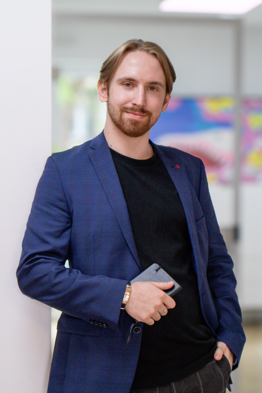 Team Portrait Artur Bratchenko